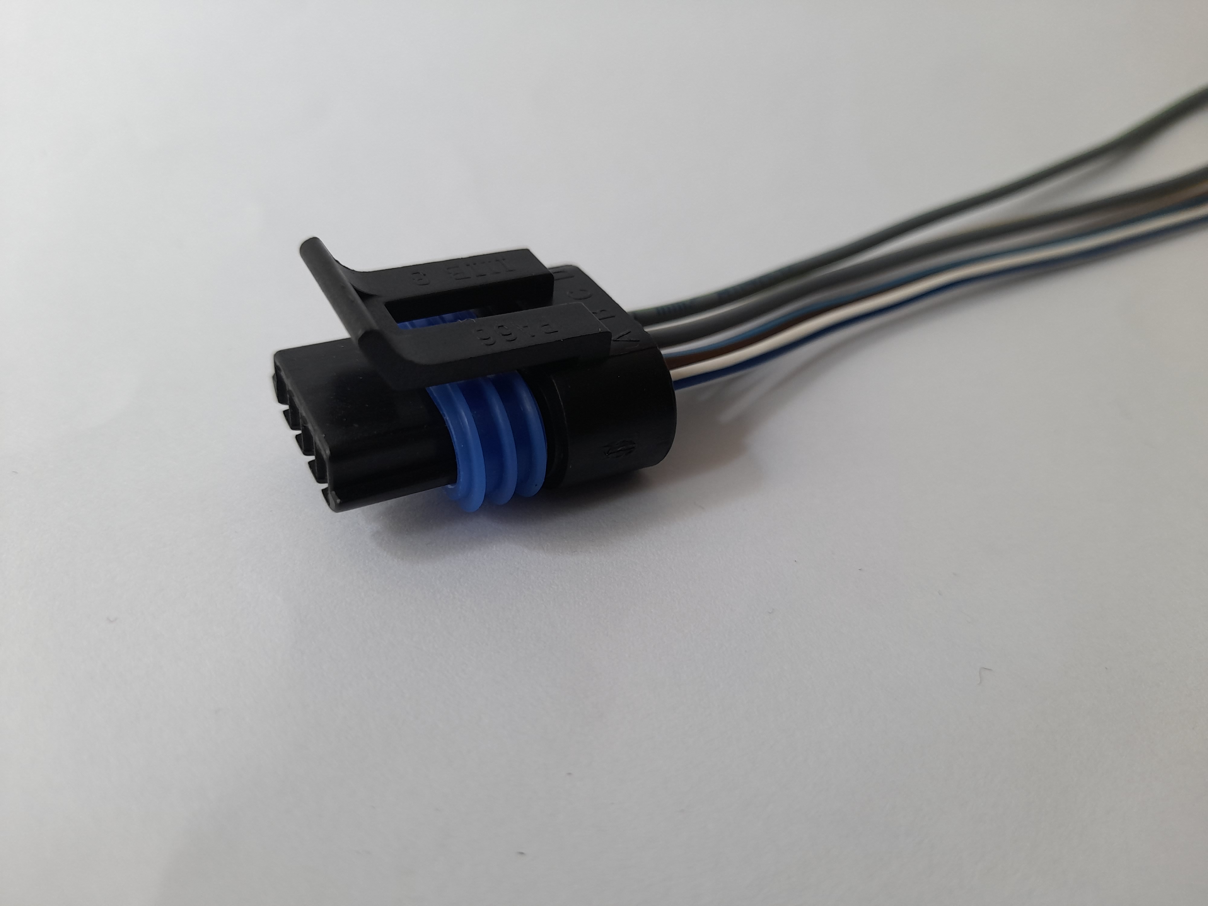 4YC001 ÜNİVERSAL ROLANTİ MOTOR SOKETİ